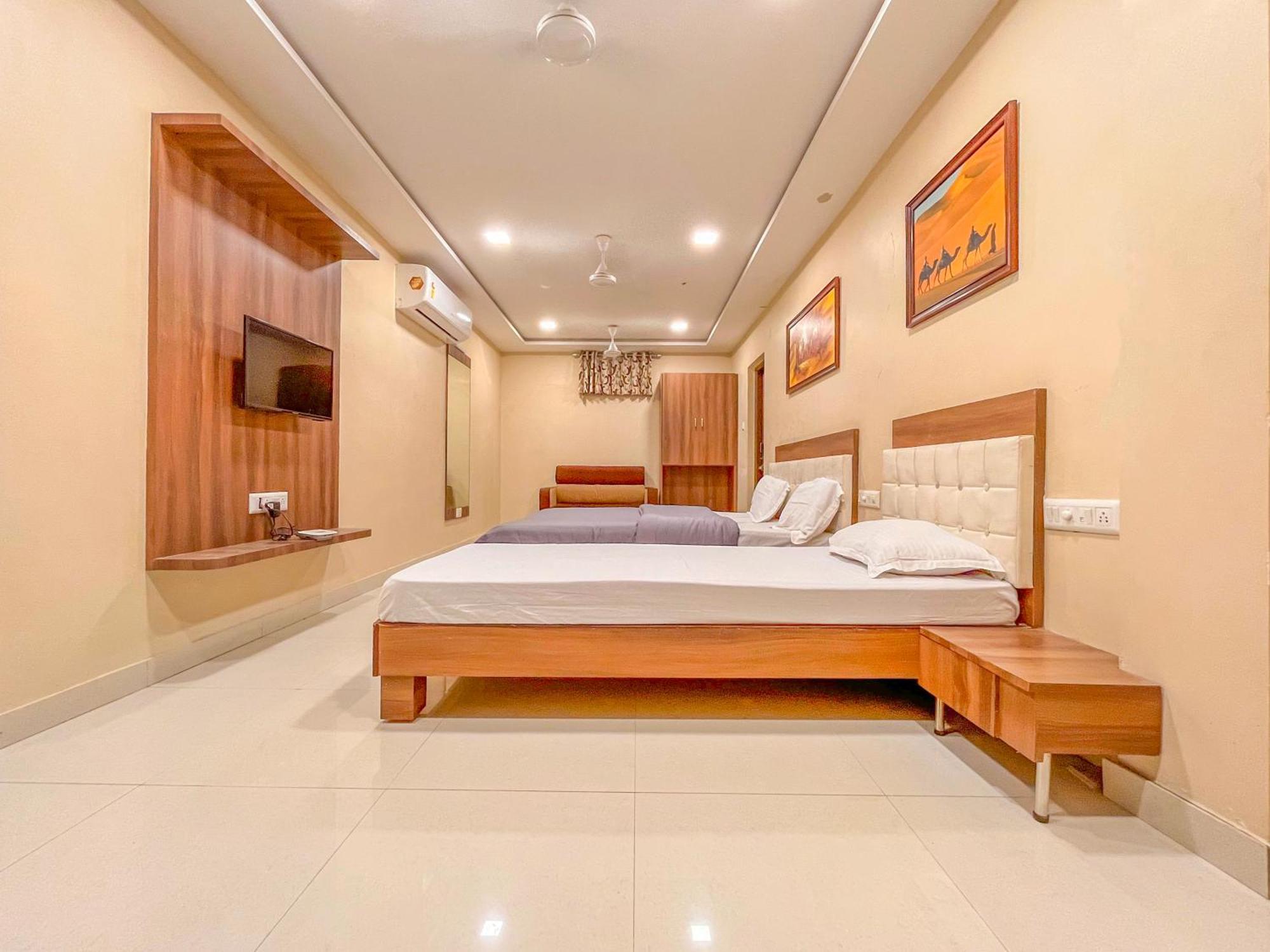 Stayguru Park View Residency Bhuj Zewnętrze zdjęcie
