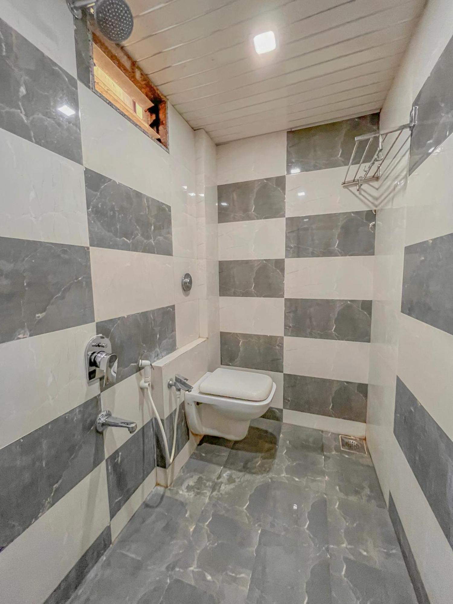 Stayguru Park View Residency Bhuj Zewnętrze zdjęcie