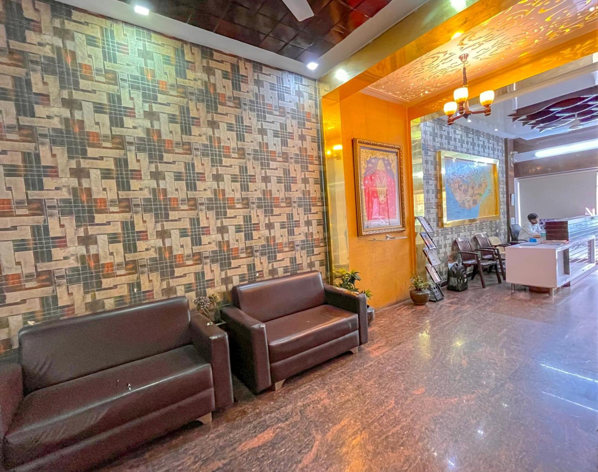 Stayguru Park View Residency Bhuj Zewnętrze zdjęcie