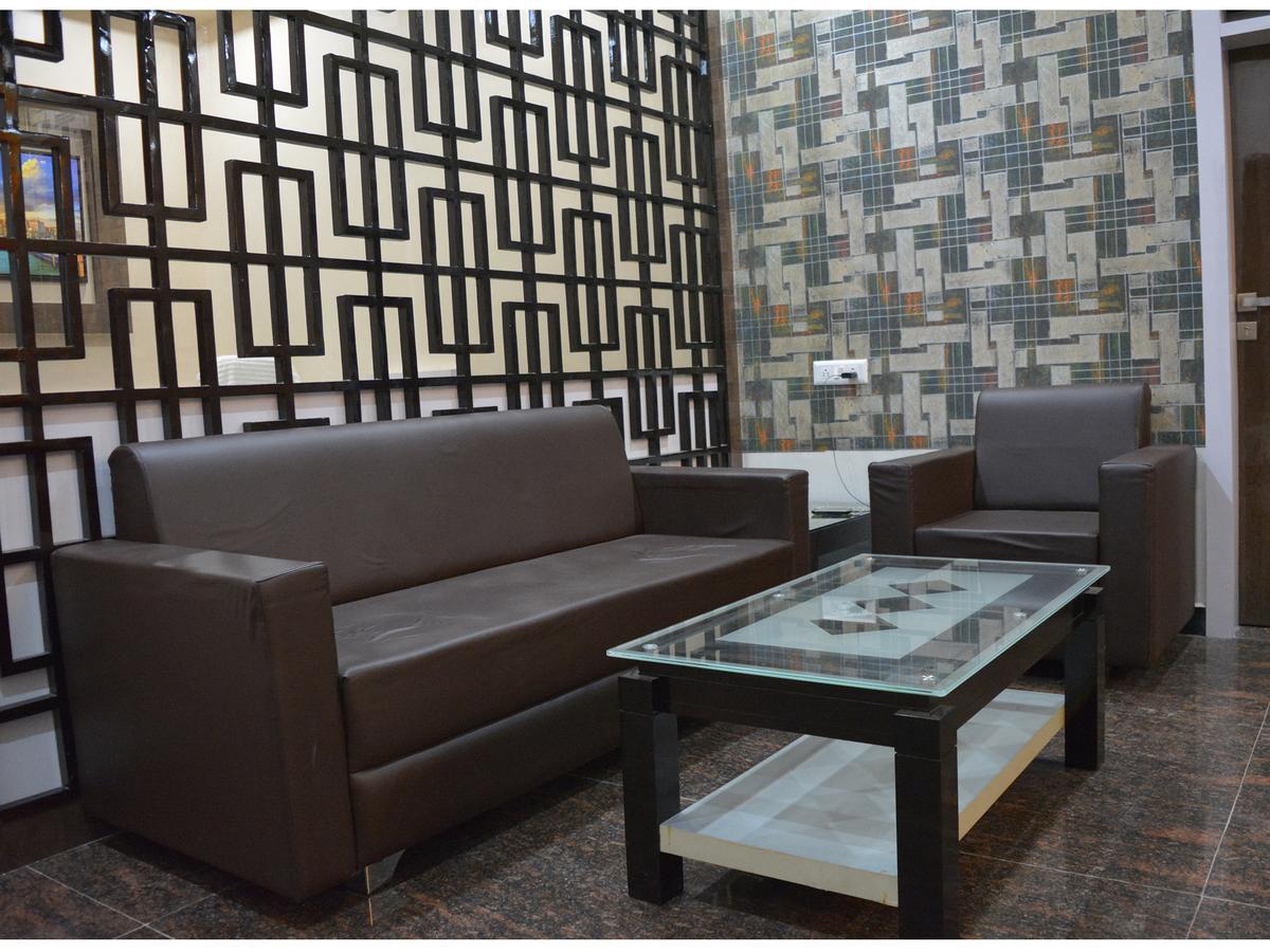 Stayguru Park View Residency Bhuj Zewnętrze zdjęcie